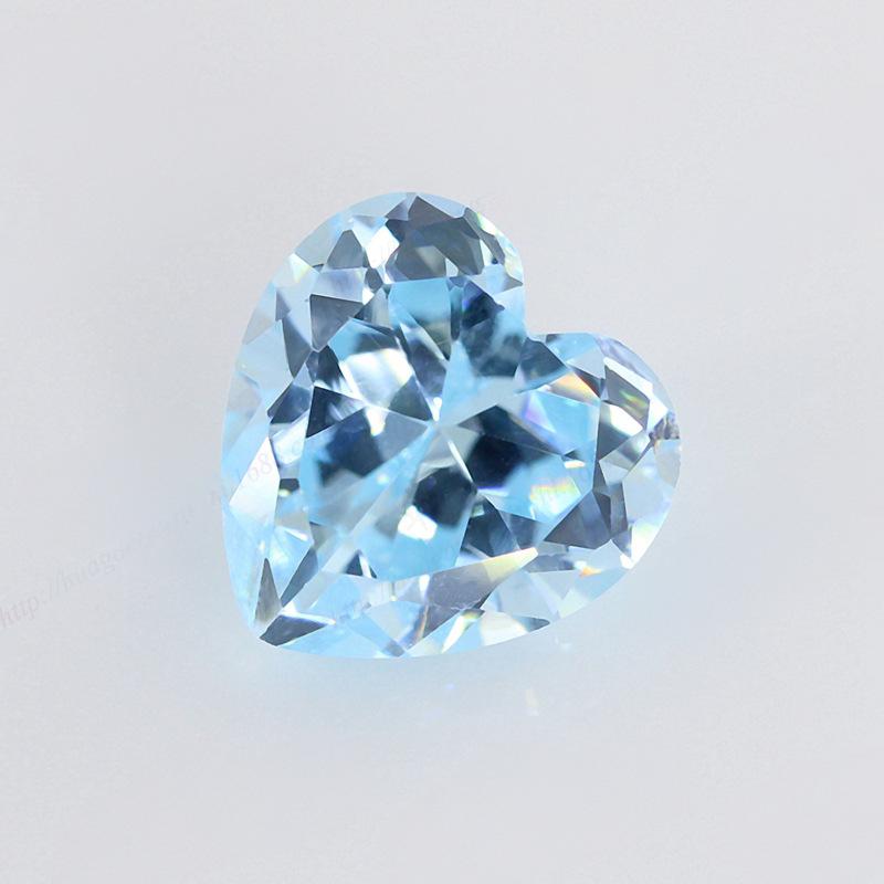 心形浅海蓝色锆石裸石批发 湖水蓝海兰锆合成宝石戒面