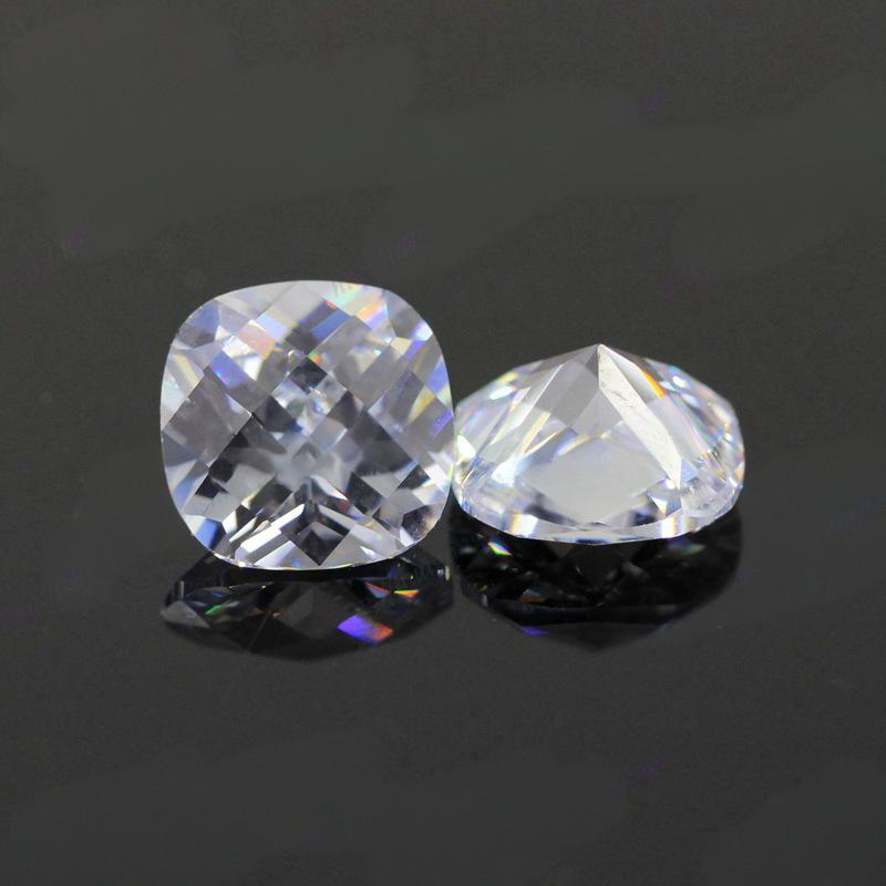 5A肥正方形尖底龟面白色锆石裸石 枕形格子面尖底宝石