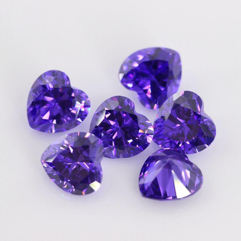 心形紫蓝锆石裸石 人造尖底戒面紫兰色人造CZ皓石批发