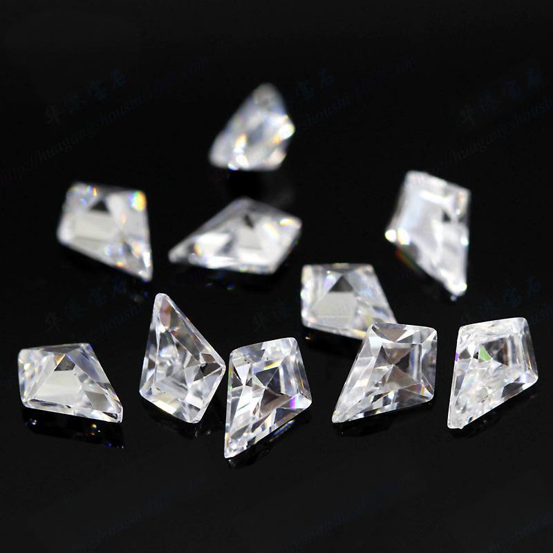 白色合成立方氧化锆石裸石 风筝形异形耳钉戒面仿钻批发