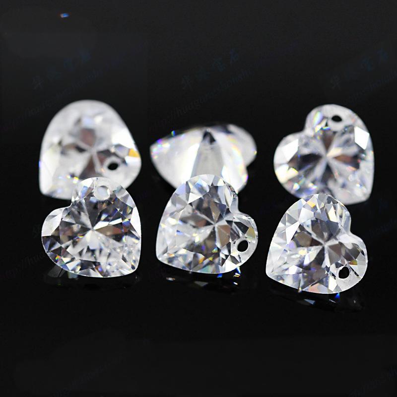 右边单孔心形白色锆石裸石 无色透明人造尖底宝石打孔