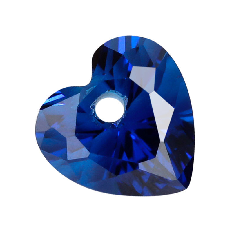 中间单孔桃心形蓝锆石裸石 打孔心形人造兰色宝石皓石