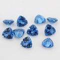 肥三角119#蓝尖晶宝石裸石戒面 人造胖三角浅蓝色散珠