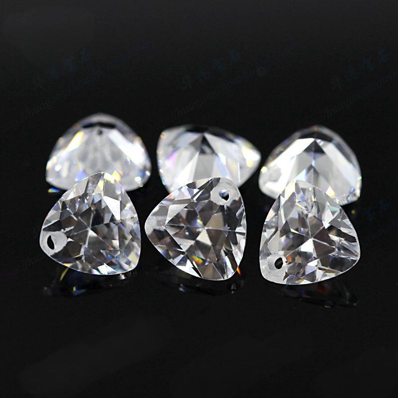 肥三角白锆石单孔裸石 胖三角透明色人造皓石打孔钻批发