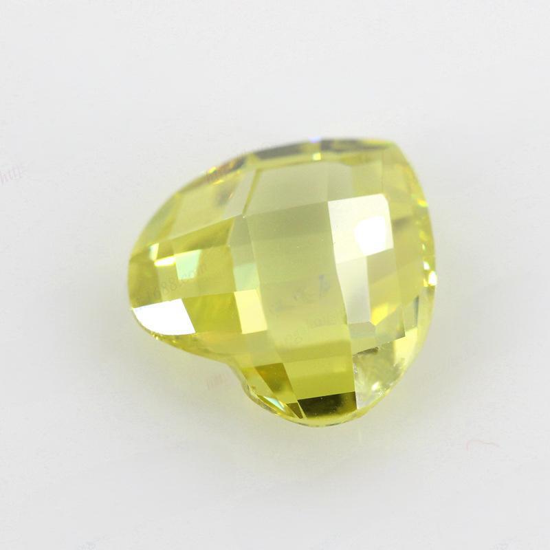 心形橄榄黄色锆石双龟面裸石 合成宝石格子面吊坠耳环